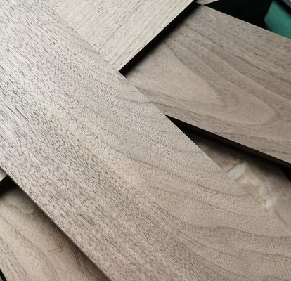 comprar 2200*205*1,2 mm Finê de piso de nozes pretas para móveis de luxo online manufacture